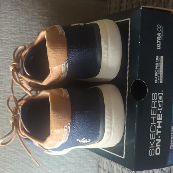 Women's Skechers On-The-Go Loafers New - Picture 5 of 7